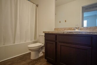 888 Grandin St in Davenport, FL - Building Photo - Building Photo