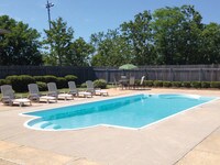 Building Photo - Seasons Apartments in Monroe, Louisiana