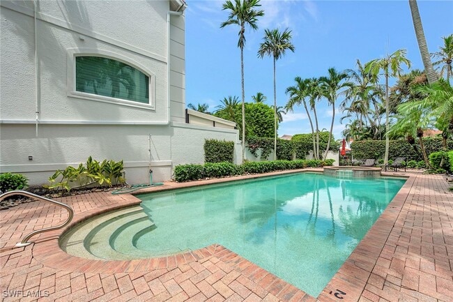 property at 1004 5th St S