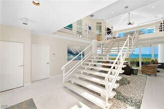 3860 Gordon Dr in Naples, FL - Building Photo - Building Photo
