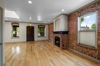 1275 S Clayton St in Denver, CO - Building Photo - Building Photo