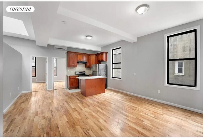 1329 Inwood Ave in Bronx, NY - Building Photo - Building Photo