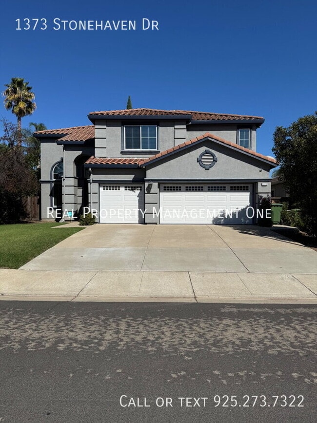 property at 1373 Stonehaven Dr