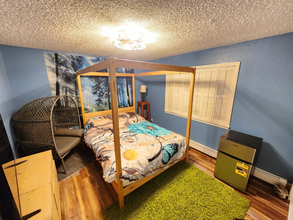 3314 Hiland Dr in Anchorage, AK - Building Photo - Building Photo