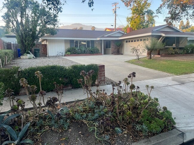 property at 1251 W Coronado St