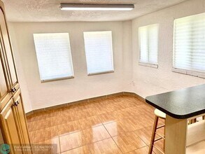 701 NE 137th St in North Miami, FL - Building Photo - Building Photo