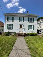 180 Pleasant St in Stoughton, MA - Building Photo - Building Photo