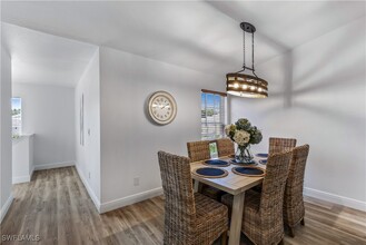 824 Tanbark Dr in Naples, FL - Building Photo - Building Photo