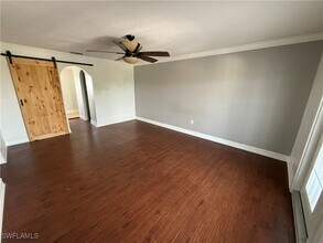 643 NE 7th Pl in Cape Coral, FL - Building Photo - Building Photo