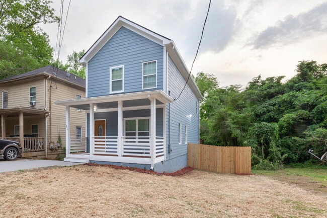 864 Mildred Pl NW in Atlanta, GA - Building Photo - Building Photo