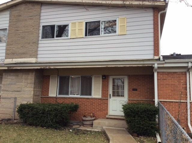 531 Glenshire Rd in Glenview, IL - Building Photo