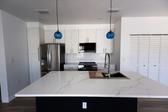 527 N Garden Ave in Clearwater, FL - Building Photo - Building Photo