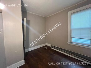63 Wade St in Jersey City, NJ - Building Photo - Building Photo