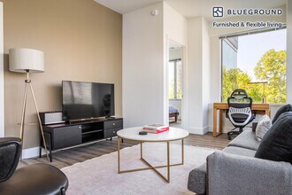 4900 Seminary Rd, Unit FL3-ID672 in Alexandria, VA - Building Photo - Building Photo