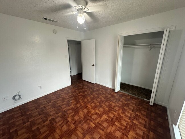 2504 Lake Rd in Killeen, TX - Building Photo - Building Photo