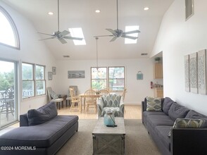 15 9th Ave in Seaside Park, NJ - Building Photo - Building Photo