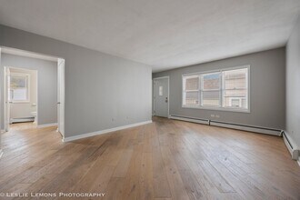 629 S Main St in Naperville, IL - Building Photo - Building Photo