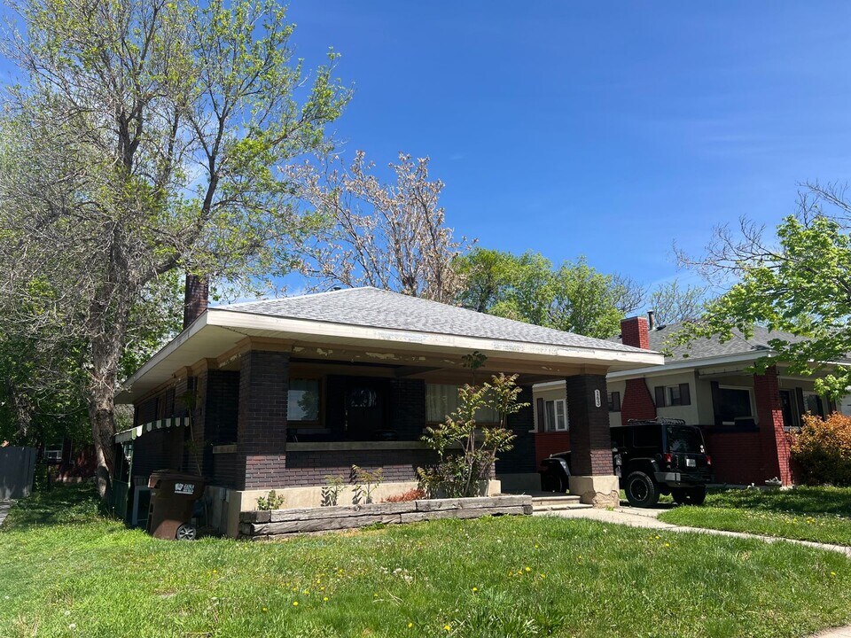 163 E Commonwealth Ave in South Salt Lake, UT - Building Photo