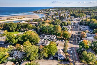 280 Main St in Ogunquit, ME - Building Photo - Building Photo
