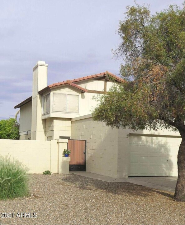 14243 N 50th Dr in Glendale, AZ - Building Photo