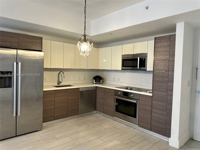 1010 SW 2nd Ave in Miami, FL - Building Photo - Building Photo