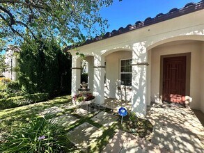 5199 Via Dolores in Thousand Oaks, CA - Building Photo - Building Photo