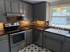 5927 Old Harding Pike in Nashville, TN - Building Photo - Building Photo