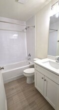 925 13th Ave S, Unit 925 in St. Petersburg, FL - Building Photo - Building Photo