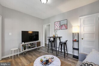 1426 12th St NW in Washington, DC - Building Photo - Building Photo