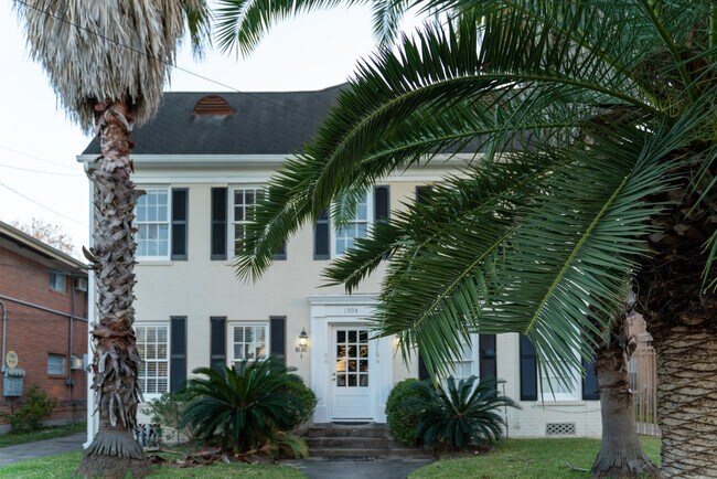 1904 Binz St in Houston, TX - Building Photo - Building Photo