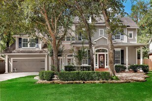 122 E Lansdowne Cir in Spring, TX - Building Photo