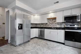 2705 24th St NE in Washington, DC - Building Photo - Building Photo