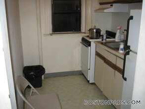 19 Peterborough St in Boston, MA - Building Photo - Building Photo
