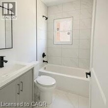 27 Queenston St in St Catharines, ON - Building Photo - Building Photo