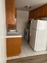 5716 Laurel Canyon Blvd in Valley Village, CA - Building Photo