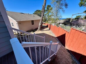 305 Bishop Ave in Pacific Grove, CA - Building Photo - Building Photo