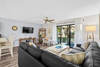 1890 Auburn Ln in Surfside Beach, SC - Building Photo - Building Photo