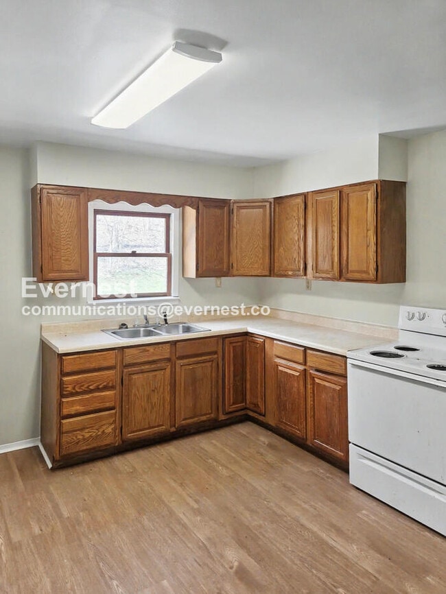 property at 187 Glenn St