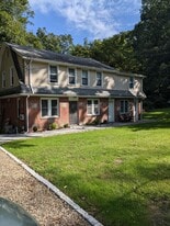 429 Tolland Turnpike, Unit 1 in Willington, CT - Building Photo