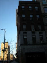 457 Washington St in New York, NY - Building Photo - Building Photo