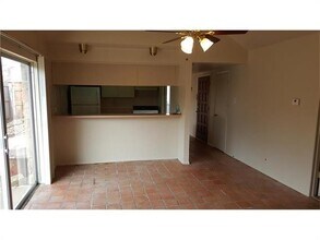 13422 Blossomheath Ln in Dallas, TX - Building Photo - Building Photo