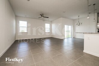 564 Crown Rose Dr in Bartow, FL - Building Photo - Building Photo