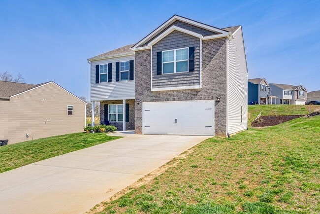 322 Heritage Crossing Dr in Maryville, TN - Building Photo - Building Photo