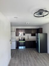 1487 Claremont Pl in Pomona, CA - Building Photo - Building Photo