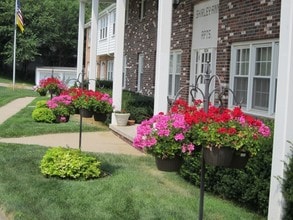 Sandra Ann Apartments in Omaha, NE - Building Photo - Building Photo