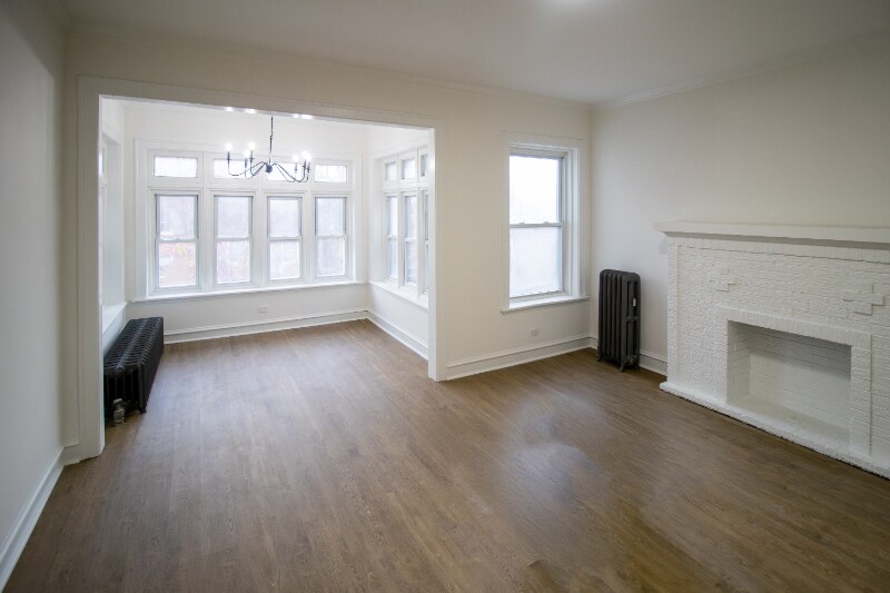 11136 S Vernon Ave in Chicago, IL - Building Photo