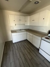 6340 Casada Way, Unit C in Las Vegas, NV - Building Photo - Building Photo