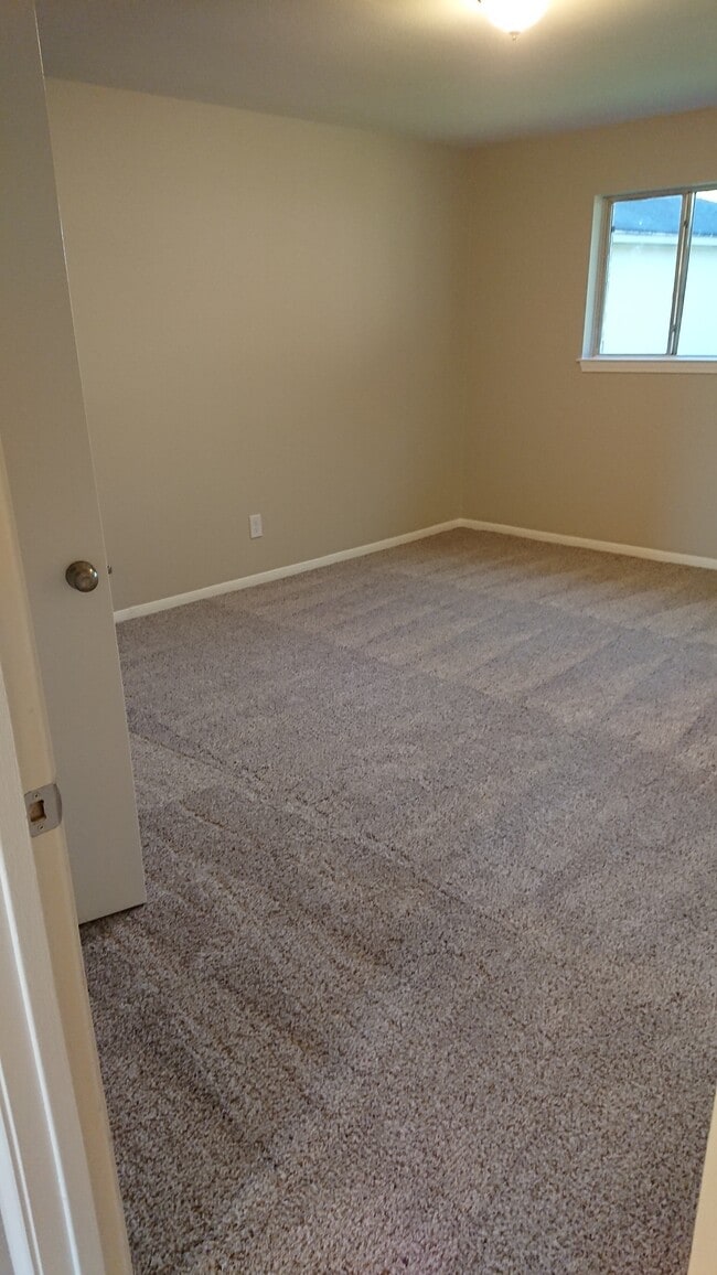 13726 Woodchester Dr in Sugar Land, TX - Foto de edificio - Building Photo