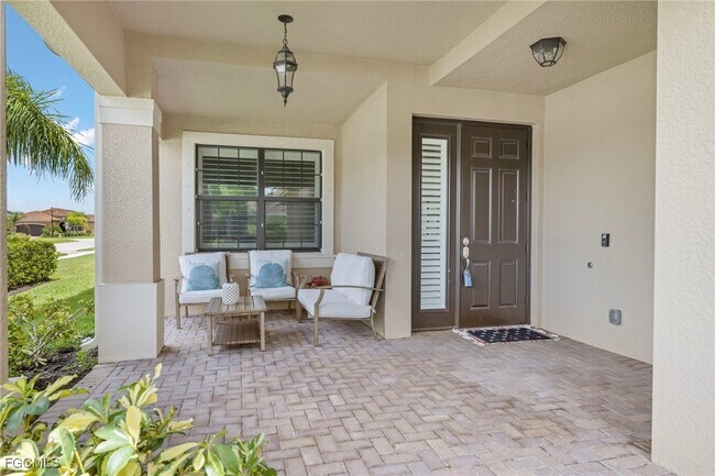 10099 Windy Pointe Ct in Ft. Myers, FL - Building Photo - Building Photo