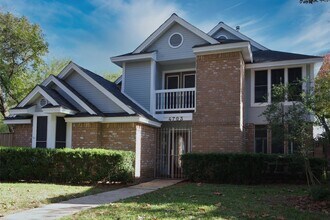 4703 Cashel Glen Dr in Houston, TX - Building Photo - Building Photo